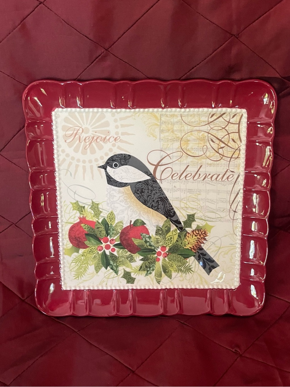 8” Burgundy Red Decorative Holiday Bird Plate - by:Cracker Barrel